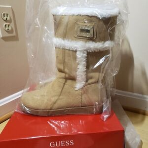 GF by GUESS Hetty Midcalf Winter Boots